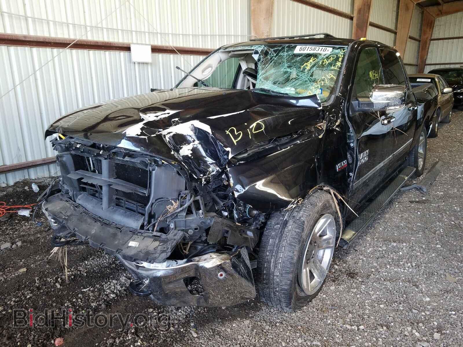 2017 RAM 1500 - VIN: 1C6RR6LT4HS833524 - Photo 2