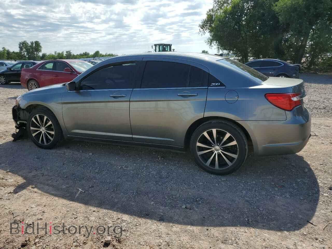 2013 CHRYSLER 200 - VIN: 1C3CCBBB7DN744920 - Фото 2