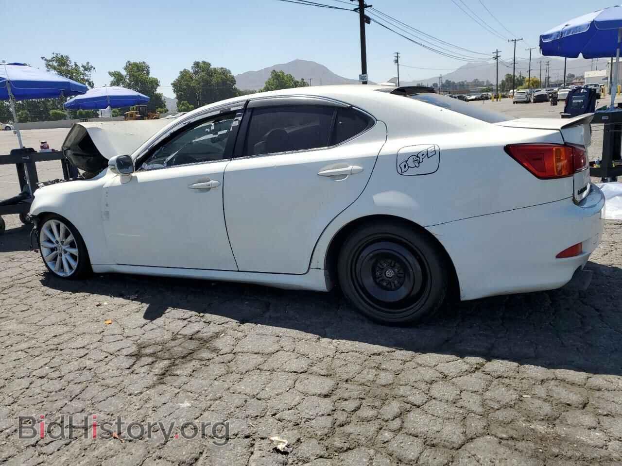 2009 LEXUS IS - VIN: JTHBK262795086574 - Photo 2