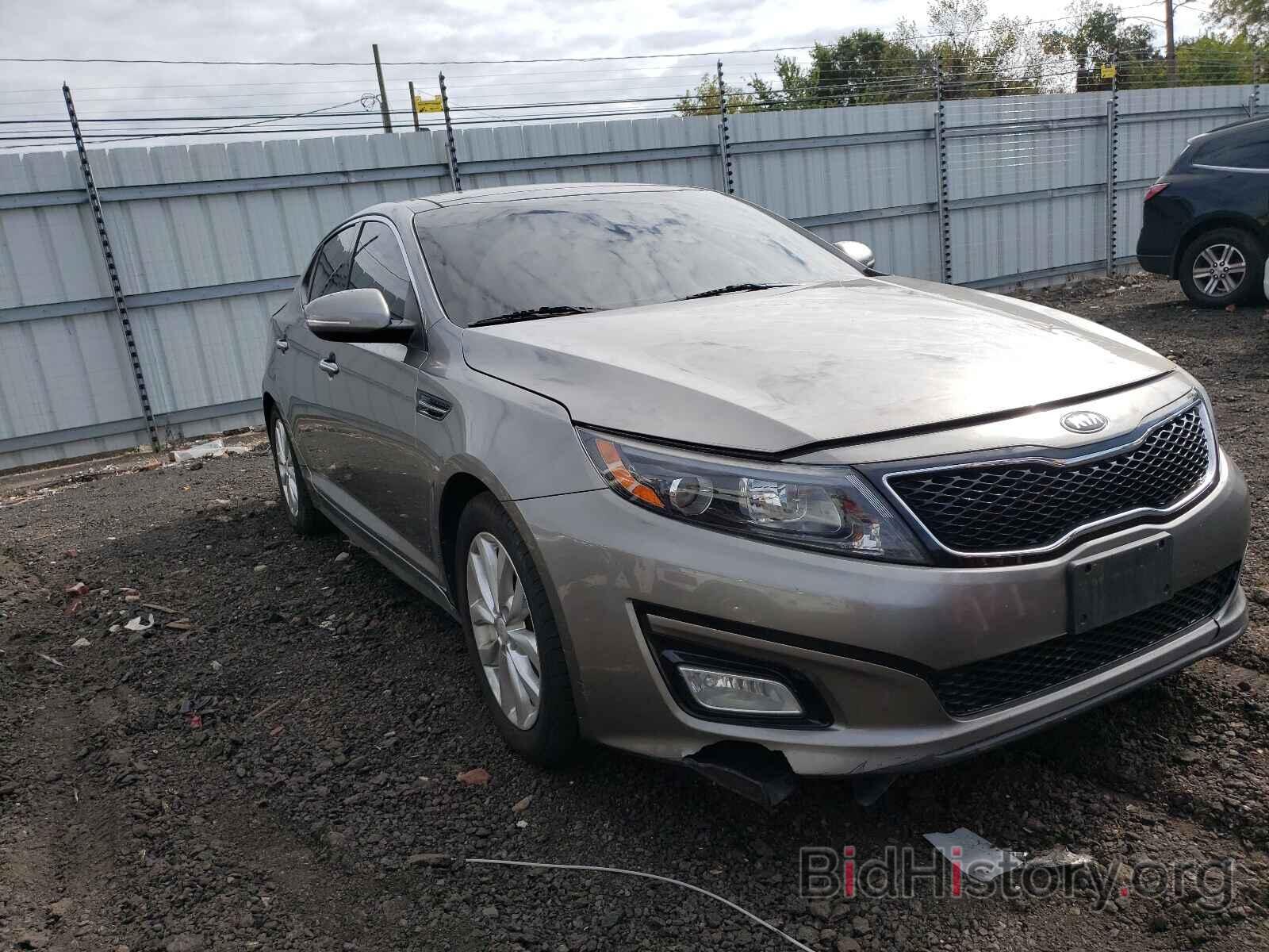 Фотография 5XXGN4A79FG355582 - KIA OPTIMA 2015