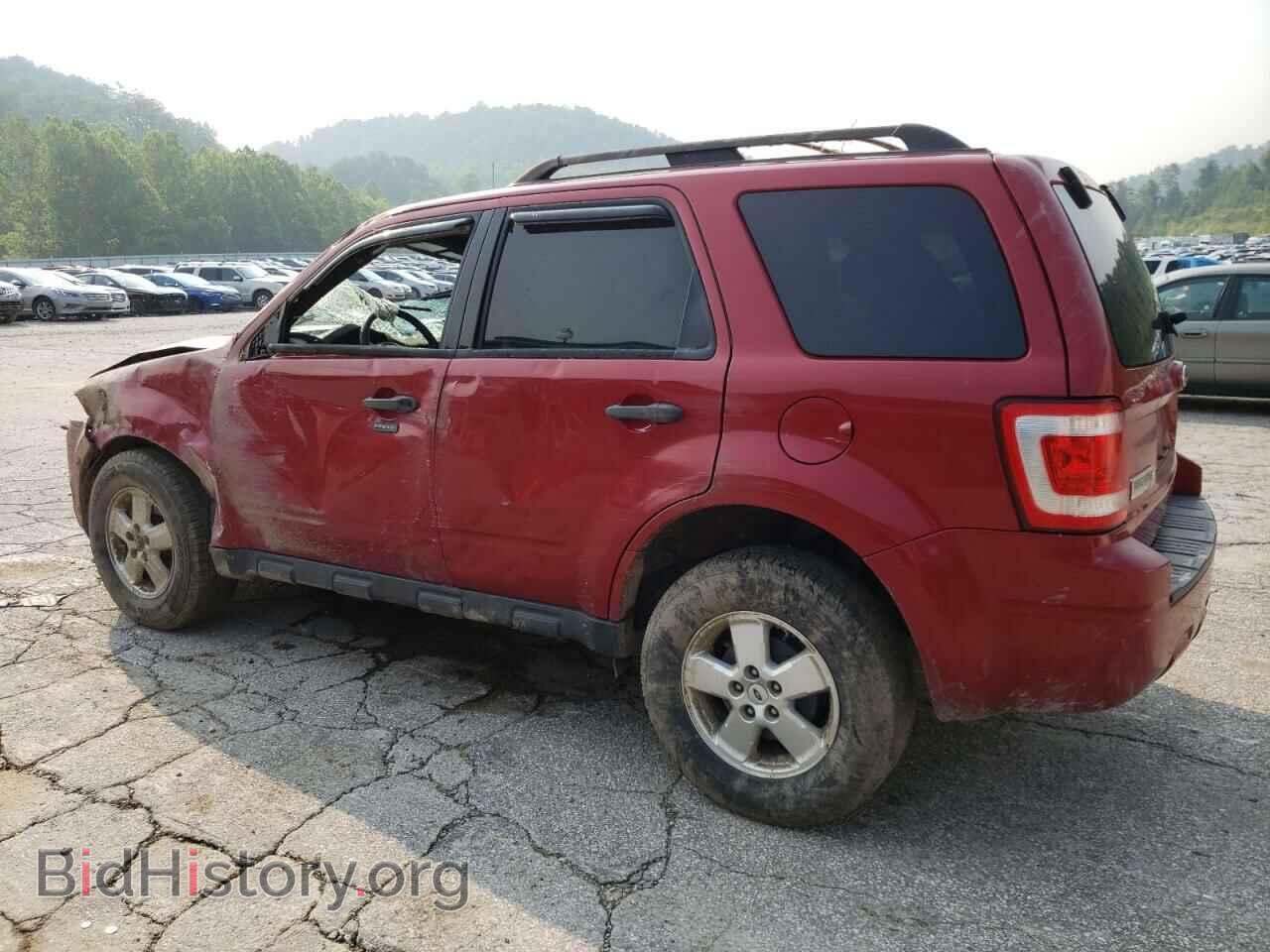 2011 FORD ESCAPE - VIN: 1FMCU9D72BKA20864 - Photo 2