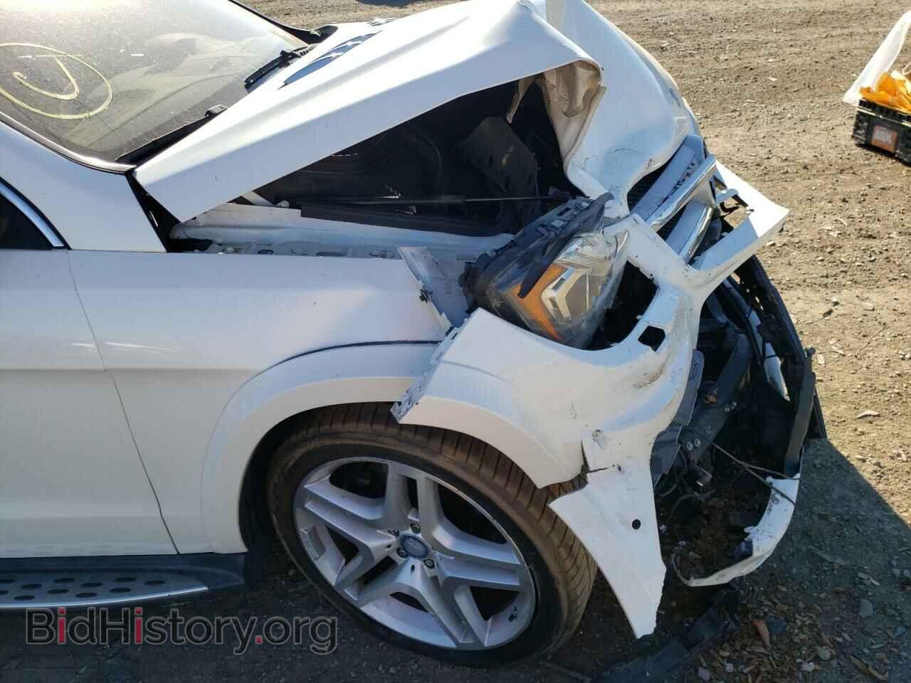 2015 MERCEDES-BENZ GL-CLASS - VIN: 4JGDF7DE1FA546903 - Фото 9