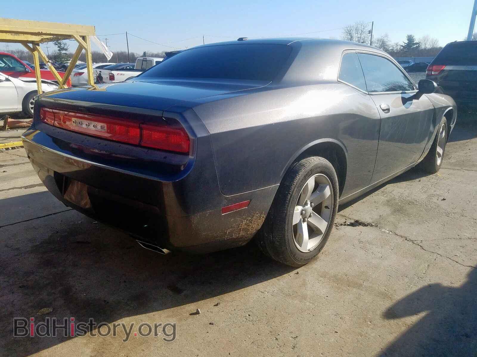 2014 DODGE CHALLENGER - VIN: 2C3CDYAG6EH196111 - Фото 4