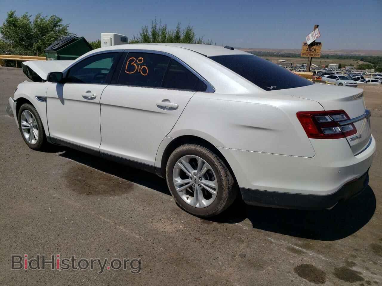 2018 FORD TAURUS - VIN: 1FAHP2E88JG142300 - Photo 2