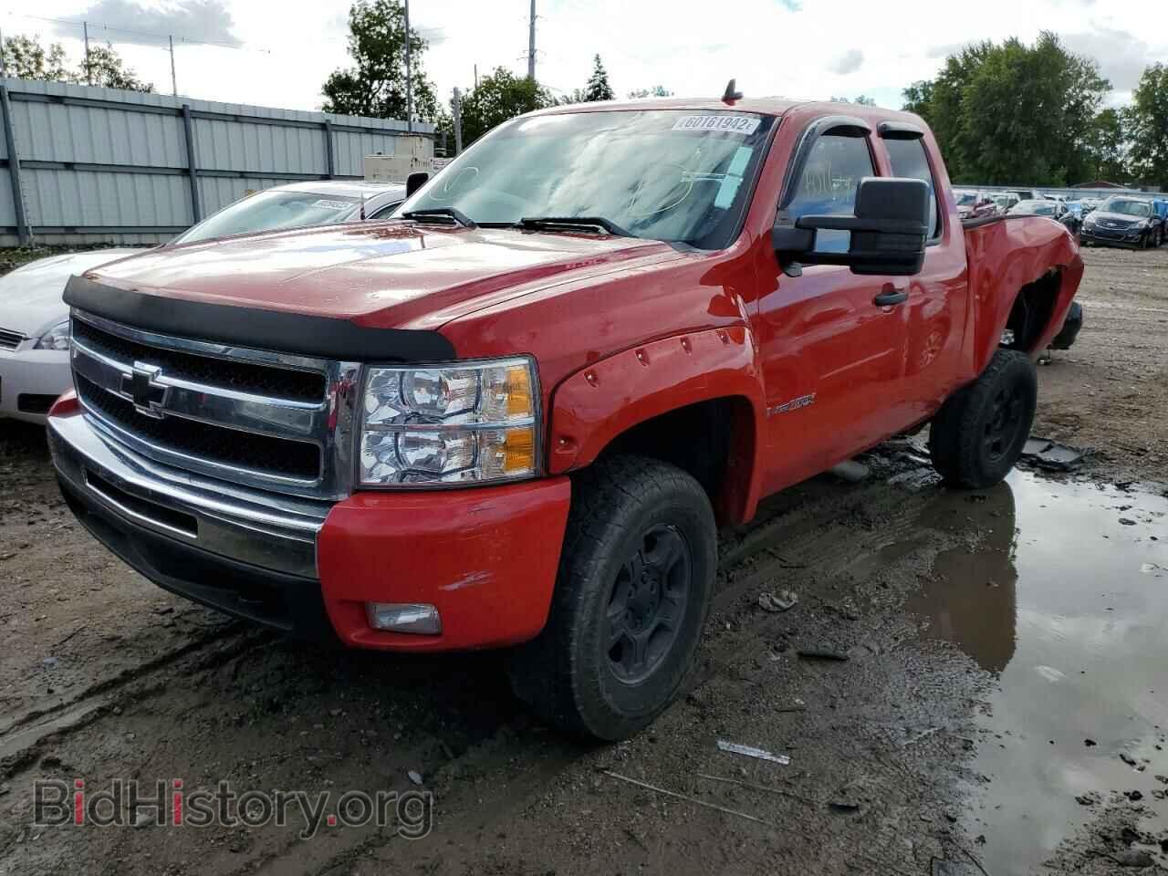 2008 CHEVROLET SILVERADO - VIN: 2GCFK19Y581114157 - Фото 2