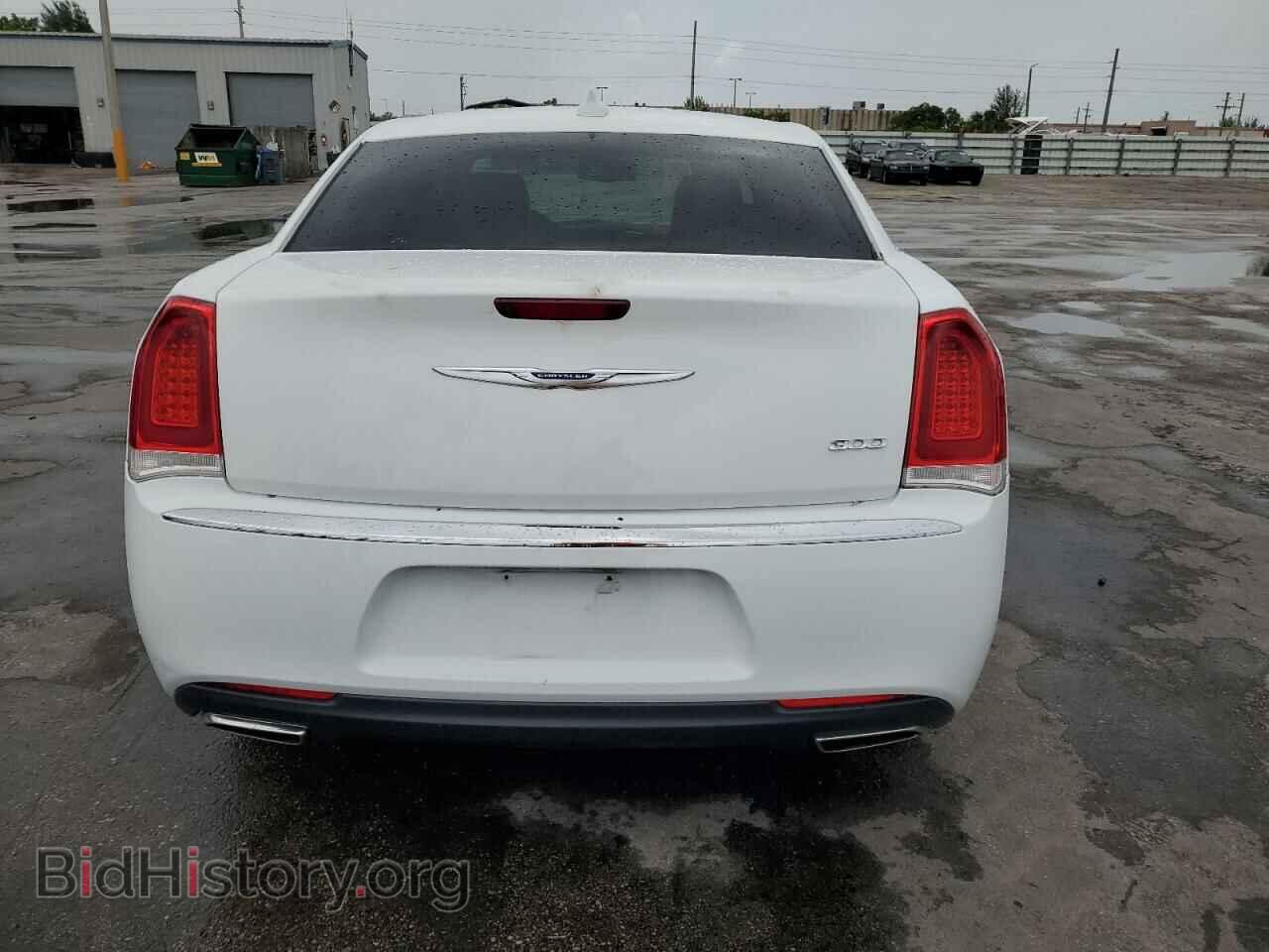 2019 CHRYSLER 300 - VIN: 2C3CCAEG9KH536416 - Фото 6