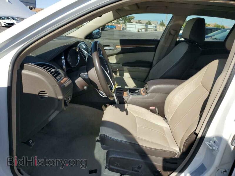 2012 Chrysler 300 (VIN 2C3CCASTXCH314261) — фото 7 из 12