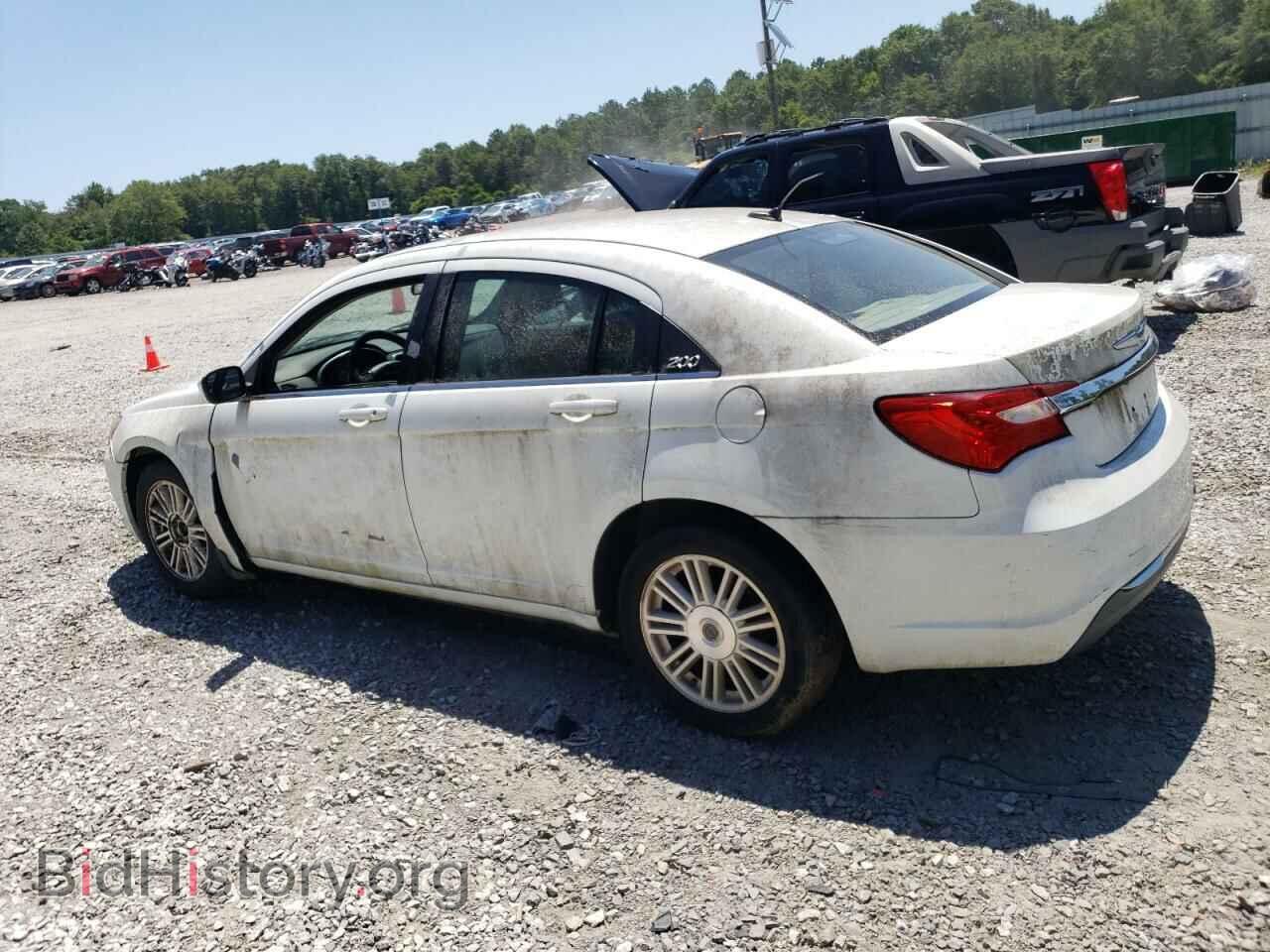 2012 CHRYSLER 200 - VIN: 1C3CCBAB7CN105730 - Фото 2