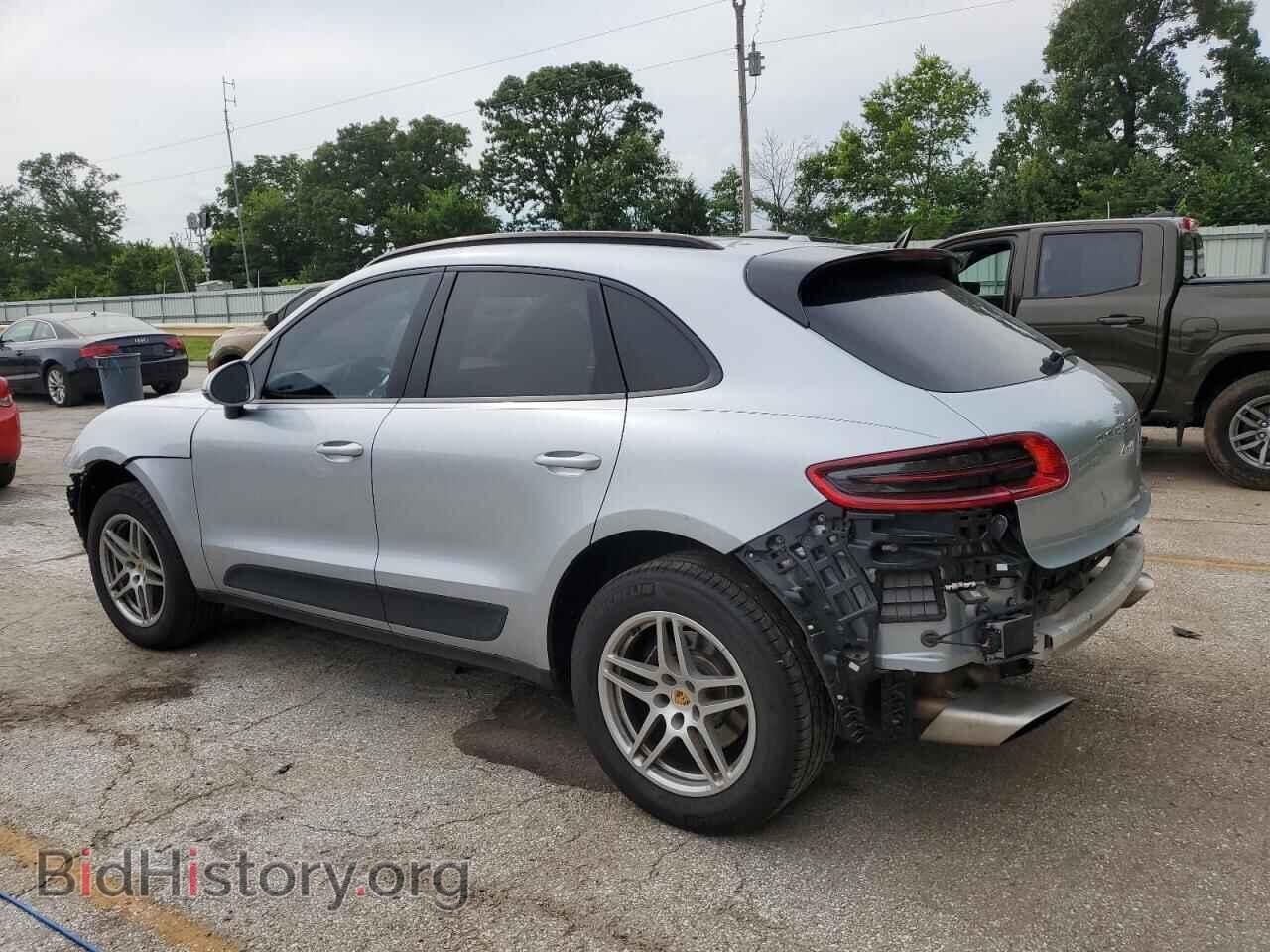 2017 PORSCHE MACAN - VIN: WP1AA2A50HLB06349 - Photo 2