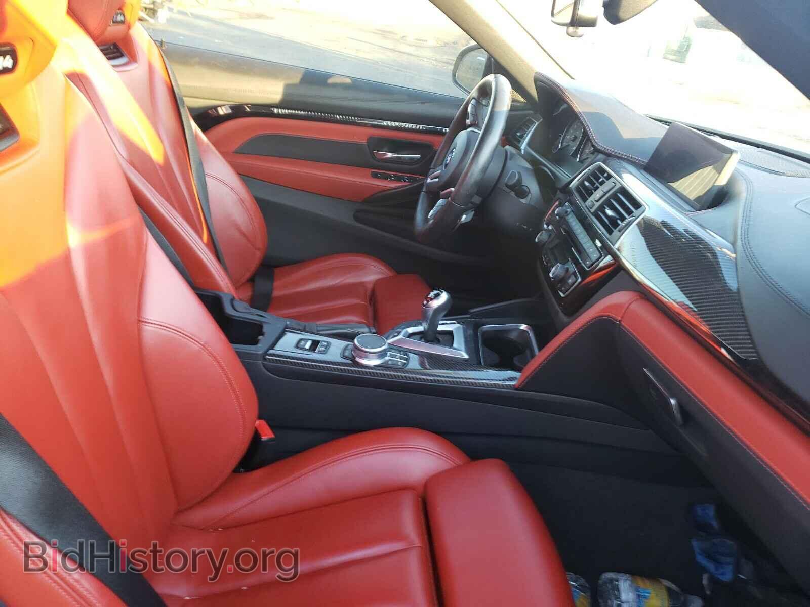 2018 BMW M4 - VIN: WBS4Z9C58JED22176 - Фото 5