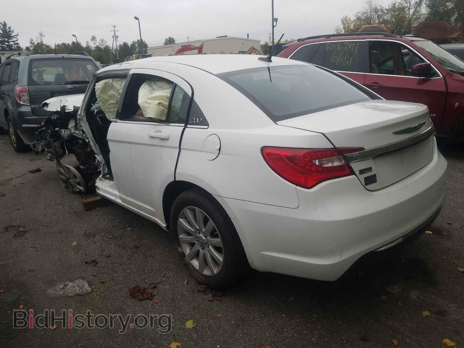 2013 CHRYSLER 200 - VIN: 1C3CCBBG6DN532327 - Фото 3