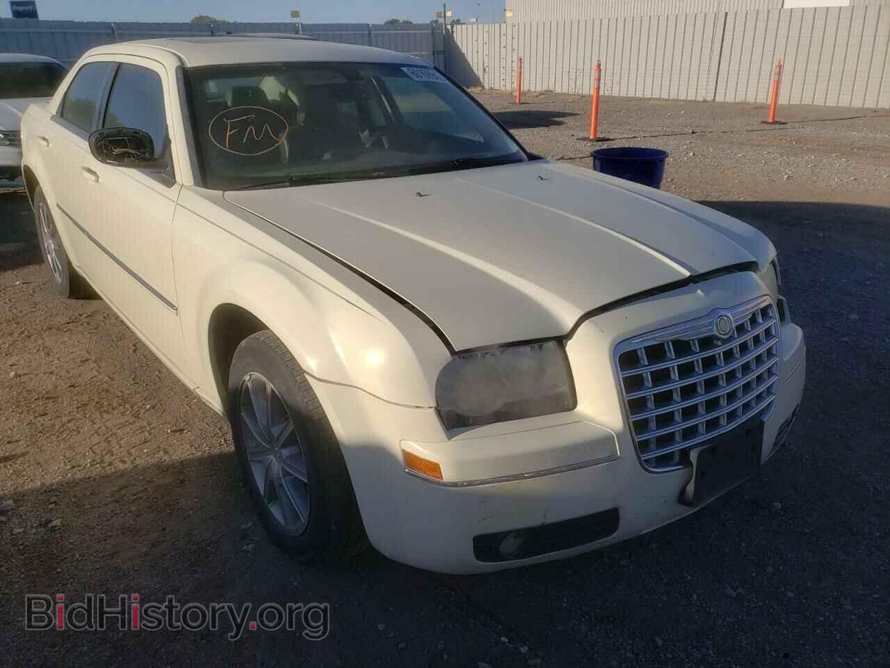 Photo 2C3LK53V69H583568 - CHRYSLER 300 2009