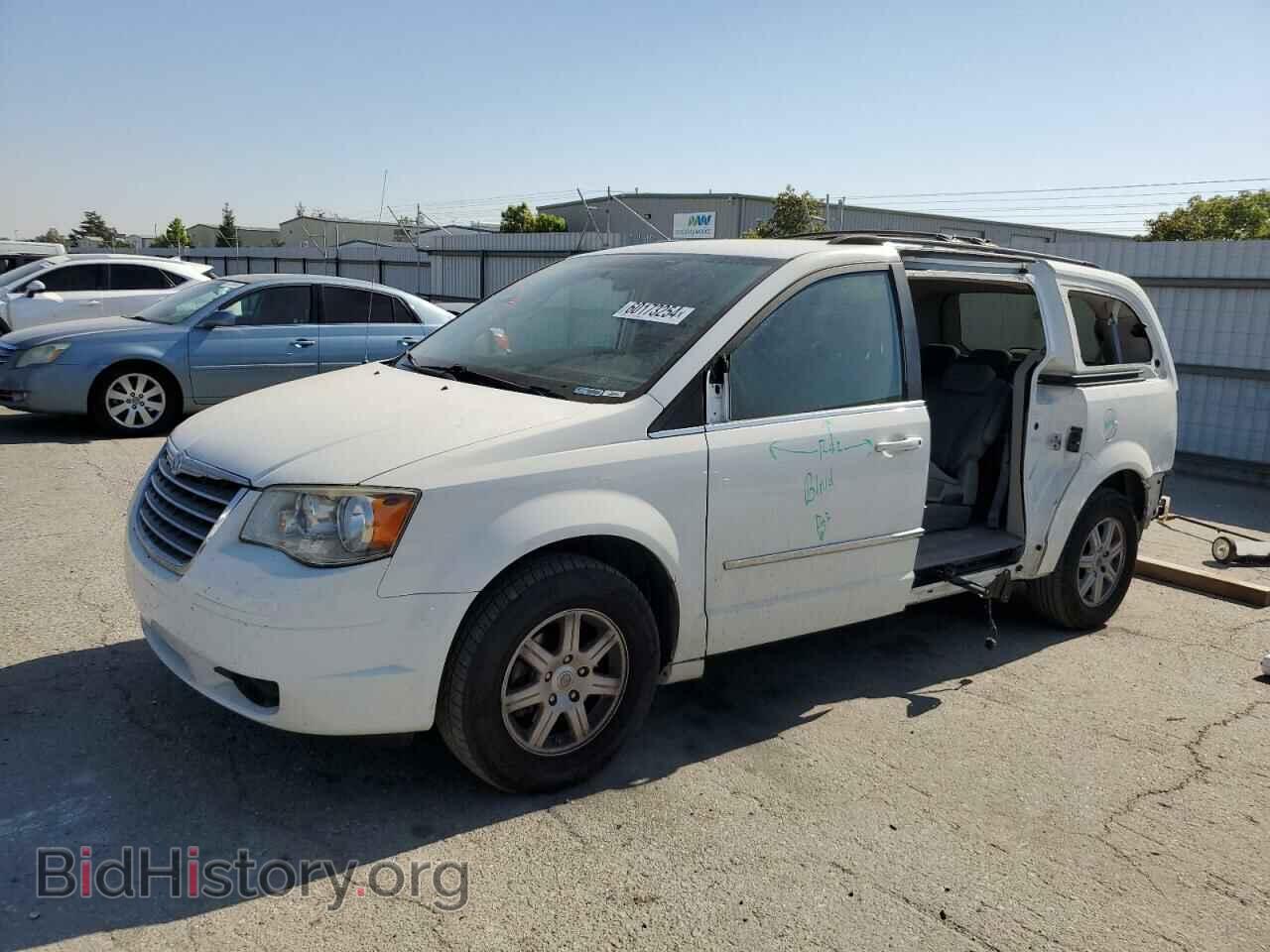 2010 CHRYSLER MINIVAN - VIN: 2A4RR5D12AR352544 - Фото 2