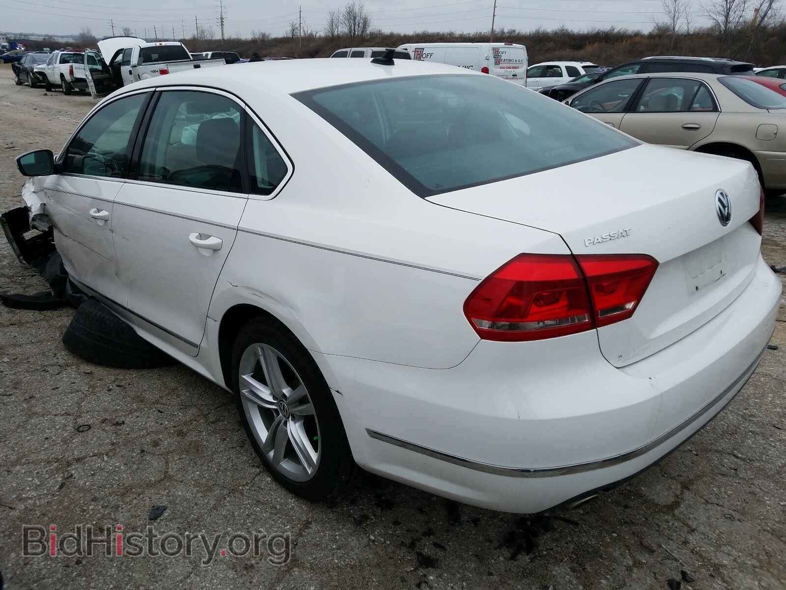 2015 VOLKSWAGEN PASSAT - VIN: 1VWCV7A32FC003194 - Фото 3