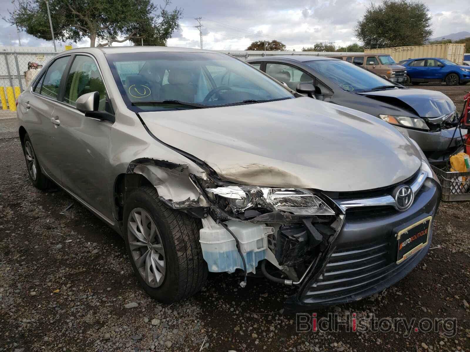 Photo 4T4BF1FK4GR571324 - TOYOTA CAMRY 2016