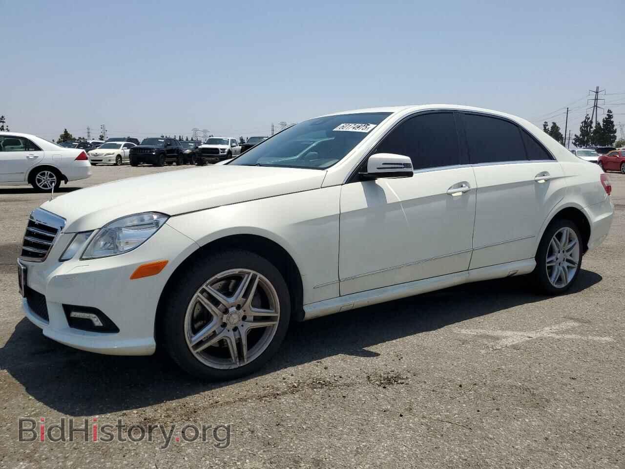 Photo WDDHF7CB7BA422180 - MERCEDES-BENZ E-CLASS 2011