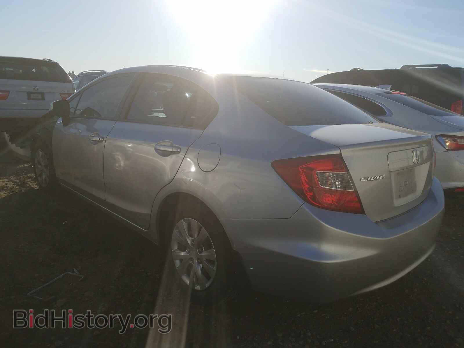 2012 HONDA CIVIC - VIN: 2HGFB2F52CH588181 - Фото 3