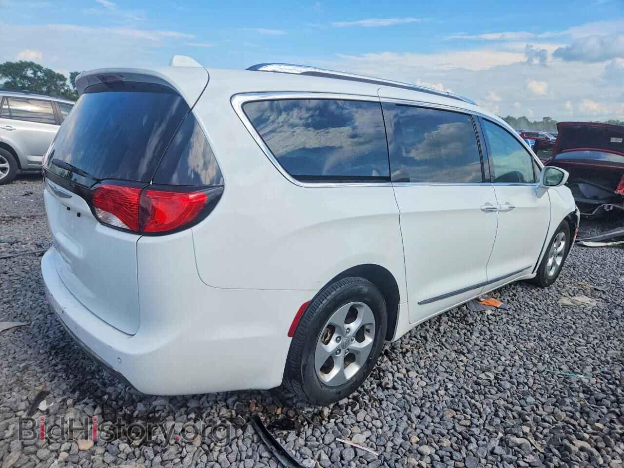 2017 CHRYSLER PACIFICA - VIN: 2C4RC1EG7HR727521 - Фото 3