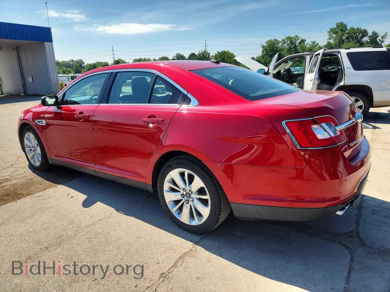 2011 FORD TAURUS - VIN: 1FAHP2FW9BG140750 - Photo 2