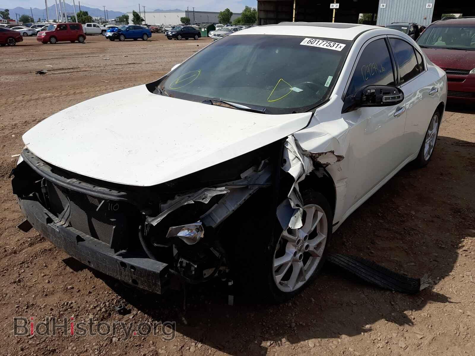 2013 NISSAN MAXIMA - VIN: 1N4AA5AP4DC840836 - Фото 2