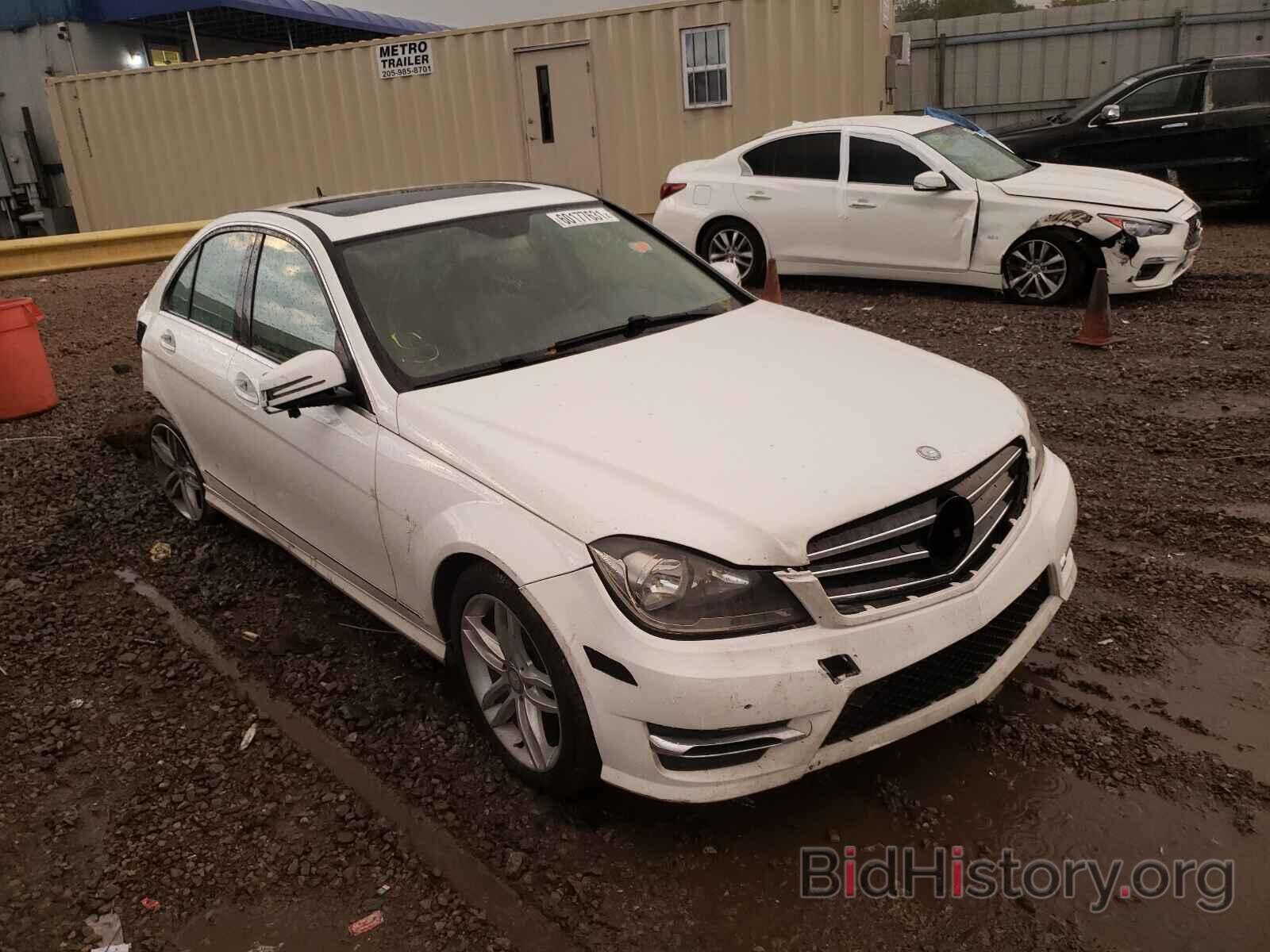 Photo WDDGF4HBXEA959410 - MERCEDES-BENZ C-CLASS 2014