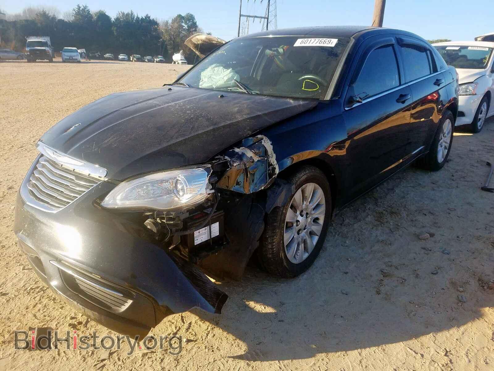 2011 CHRYSLER 200 - VIN: 1C3BC4FB6BN542665 - Фото 2