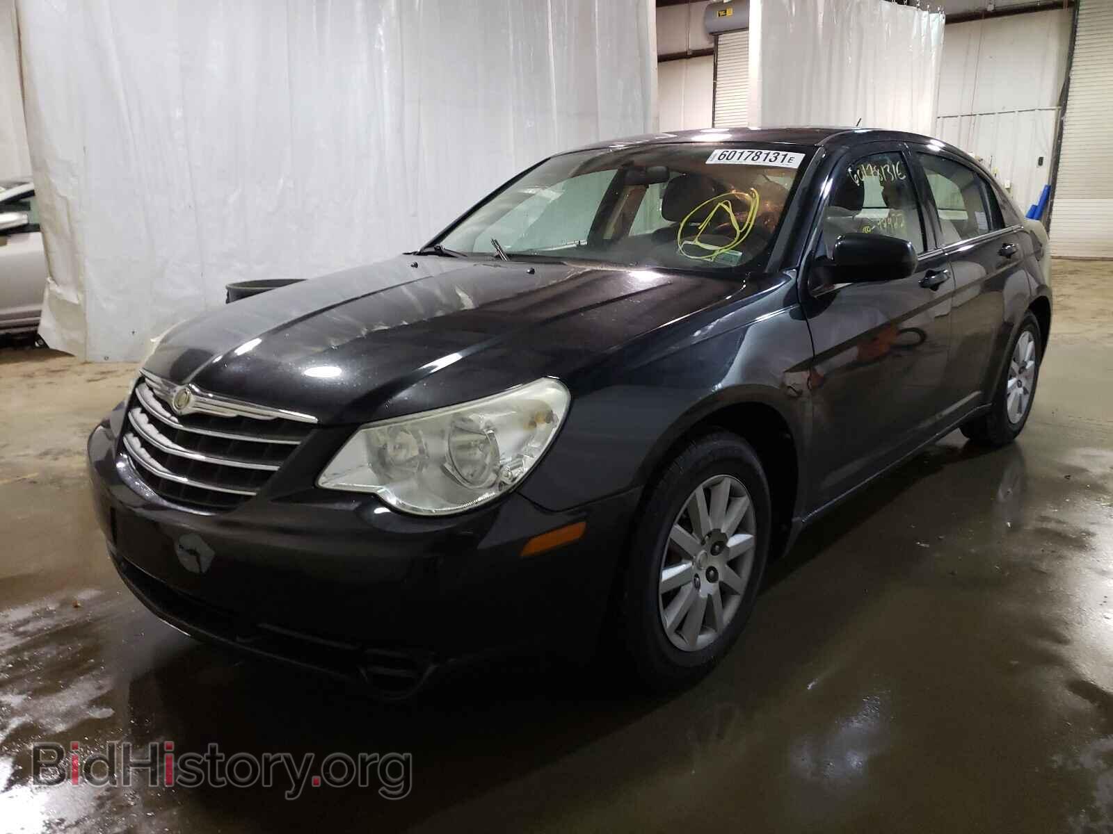 2010 CHRYSLER SEBRING - VIN: 1C3CC4FB4AN212932 - Фото 2