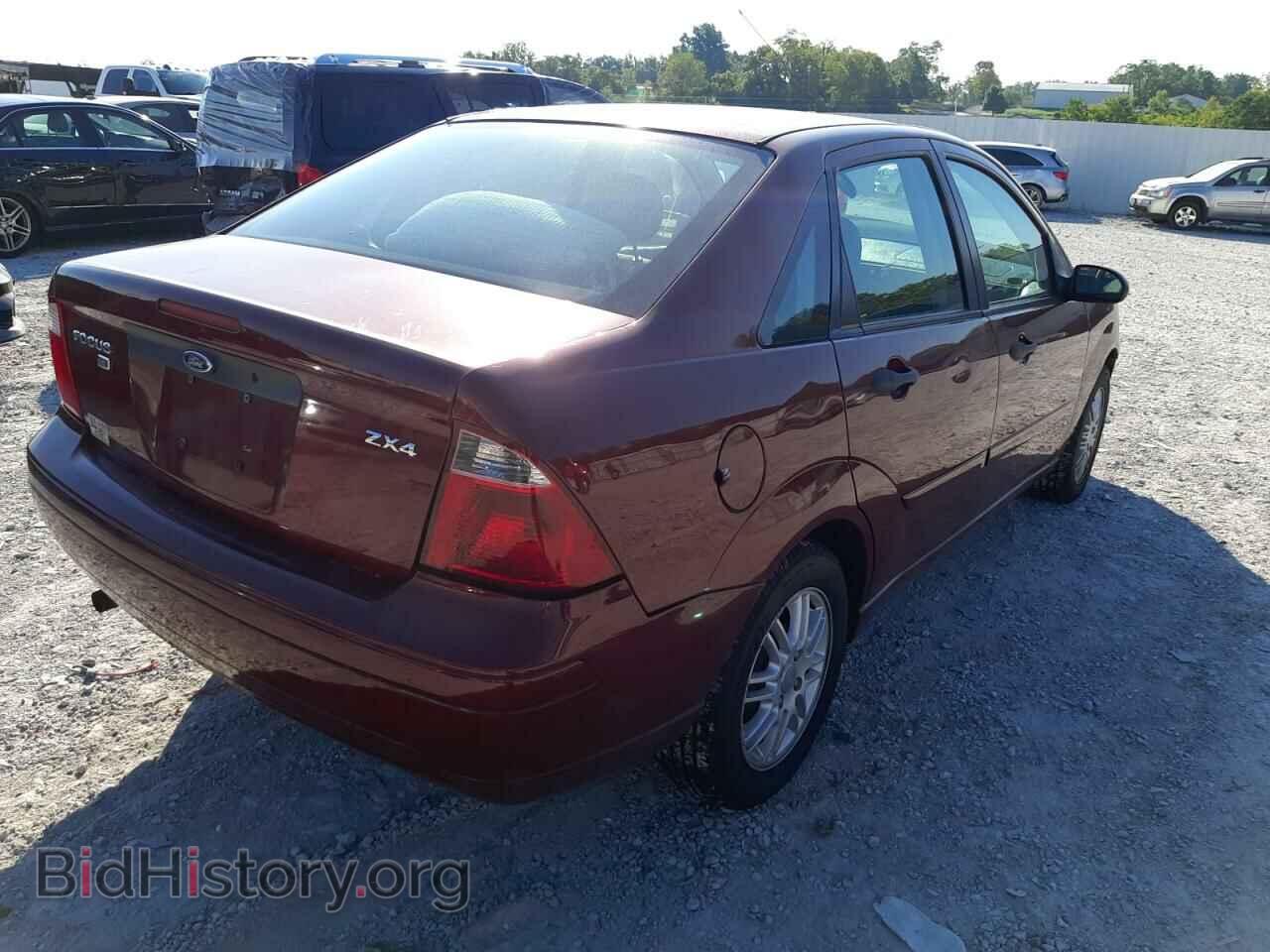 2006 FORD FOCUS - VIN: 1FAFP34N36W212710 - Фото 4
