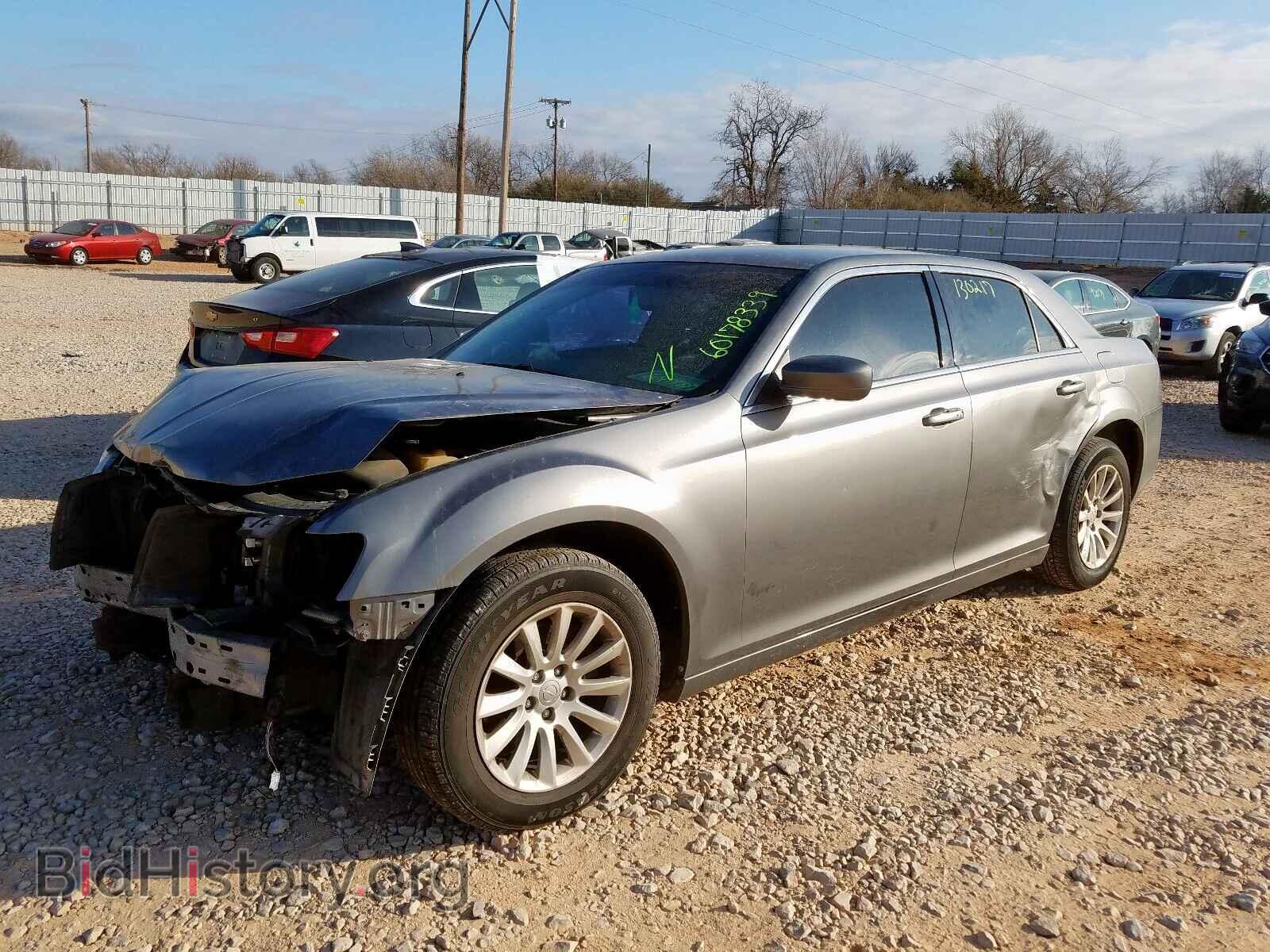2012 CHRYSLER 300 - VIN: 2C3CCAAG8CH202692 - Фото 2