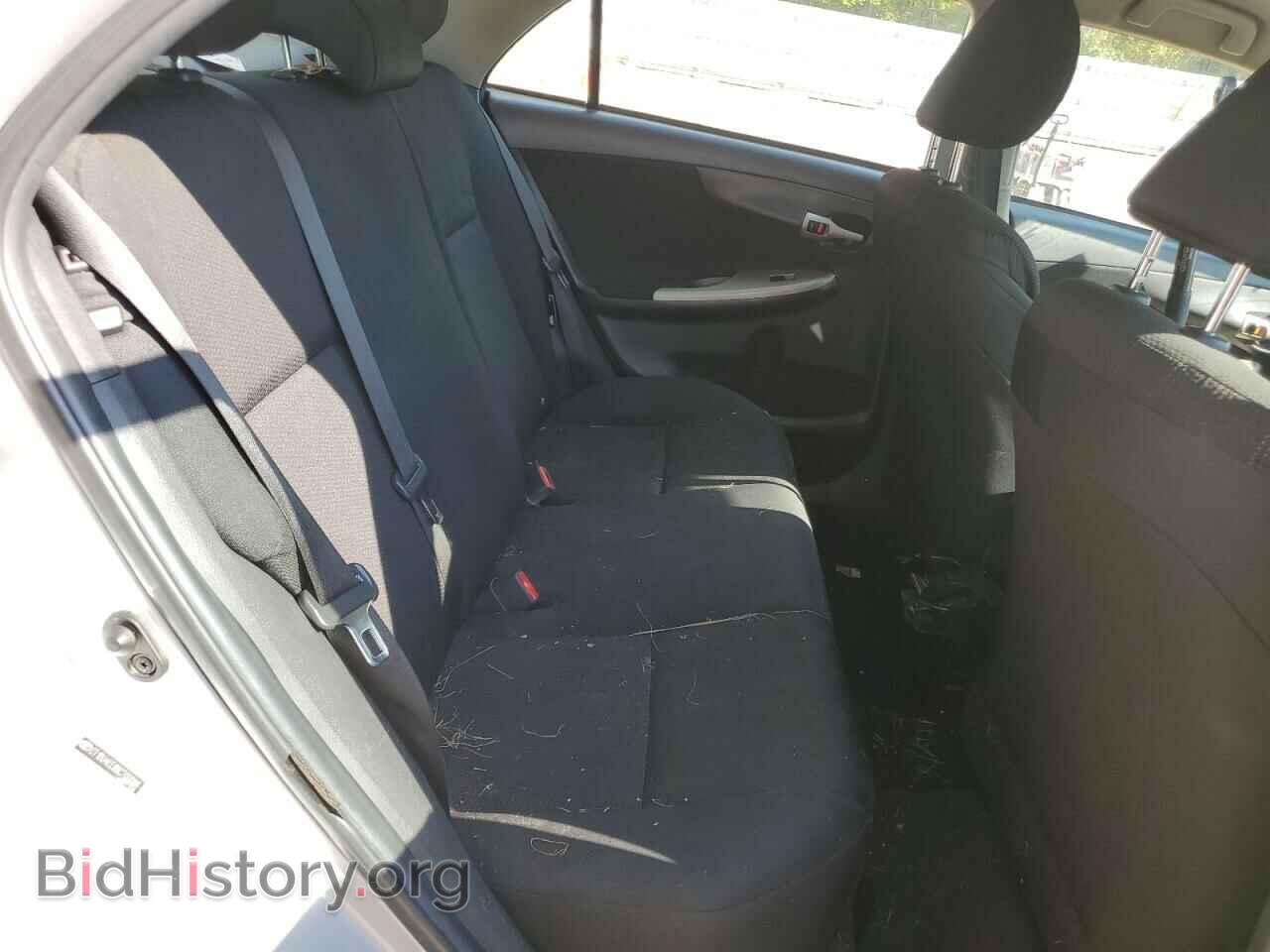 2011 TOYOTA COROLLA - VIN: 2T1BU4EE8BC700088 - Фото 6