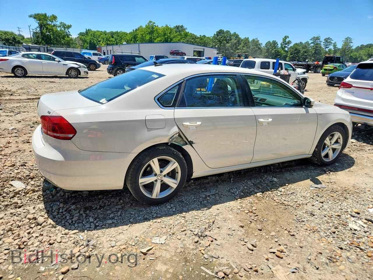 2014 VOLKSWAGEN PASSAT - VIN: 1VWAT7A34EC023619 - Photo 3