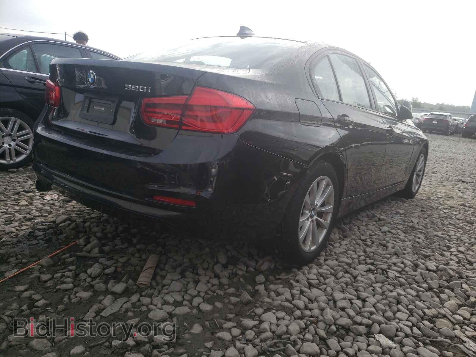 2016 BMW 3 SERIES - VIN: WBA8E5G51GNU20251 - Фото 4