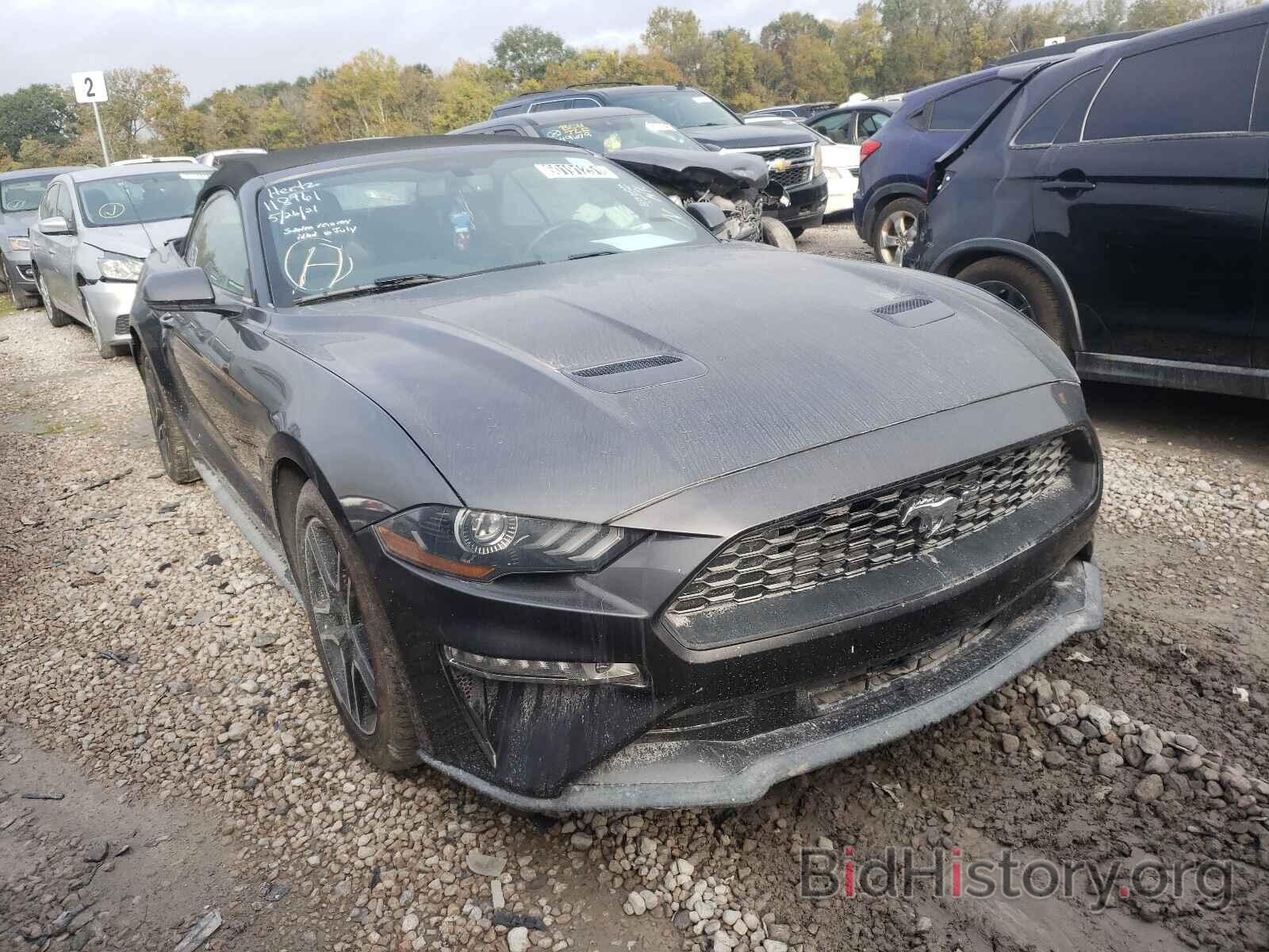 Photo 1FATP8UH2L5118961 - FORD MUSTANG 2020