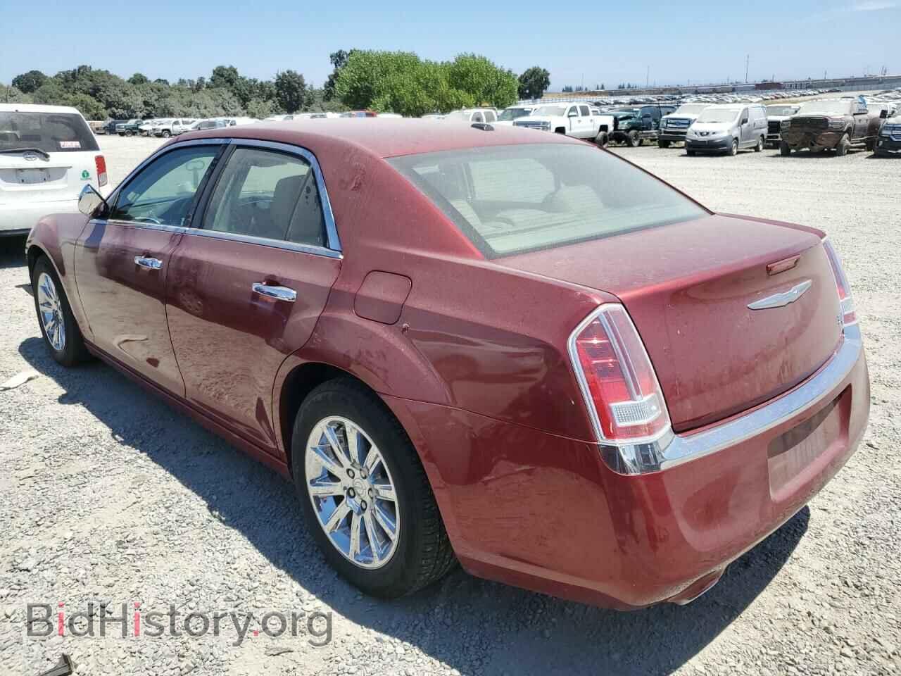 2013 CHRYSLER 300 - VIN: 2C3CCAEG4DH589849 - Фото 2