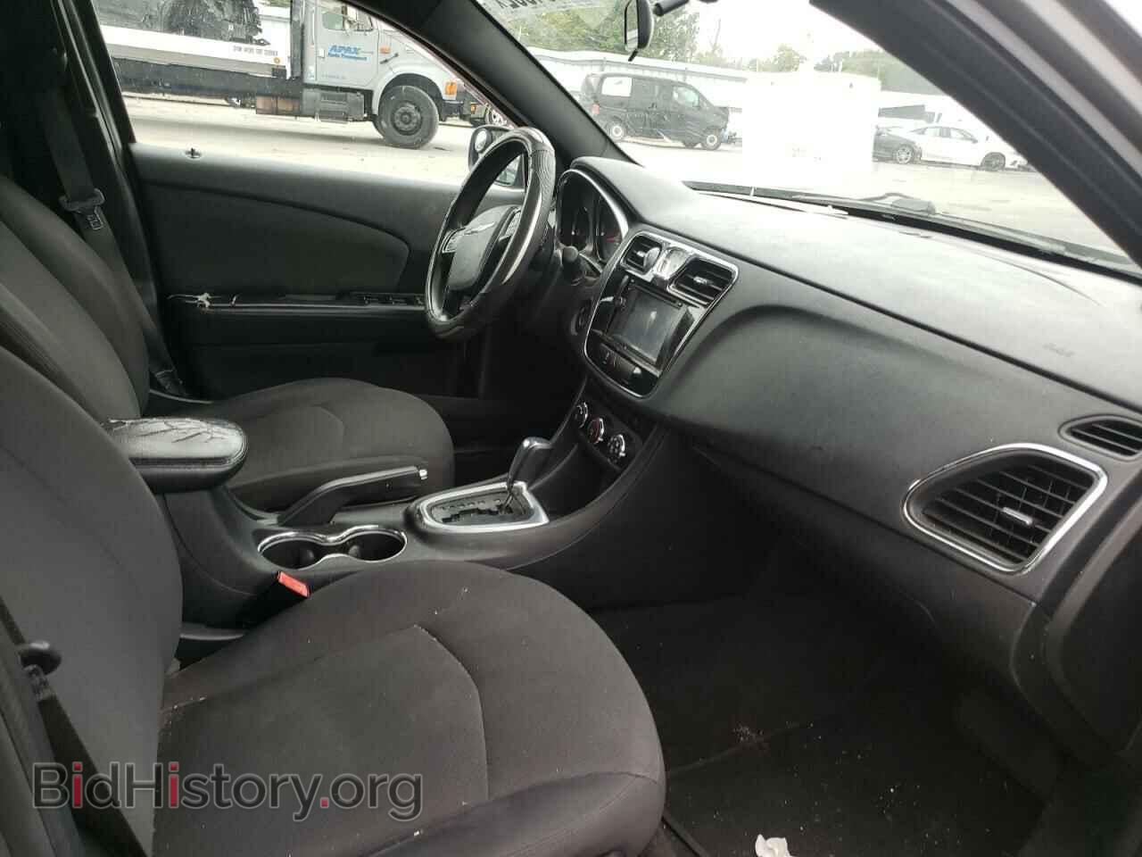2012 CHRYSLER 200 - VIN: 1C3CCBAB8CN222913 - Фото 5