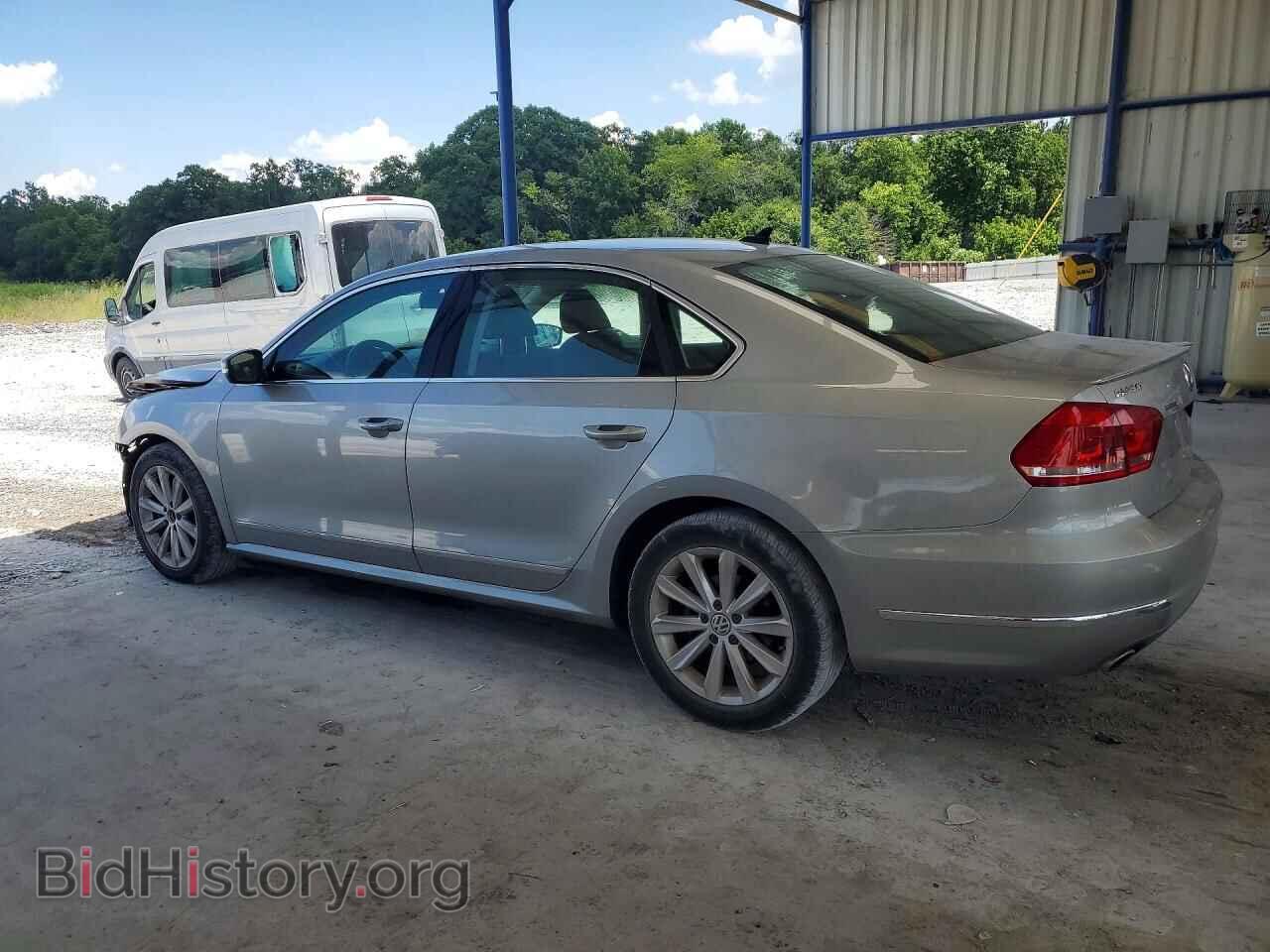 2012 VOLKSWAGEN PASSAT - VIN: 1VWCH7A30CC109565 - Фото 2
