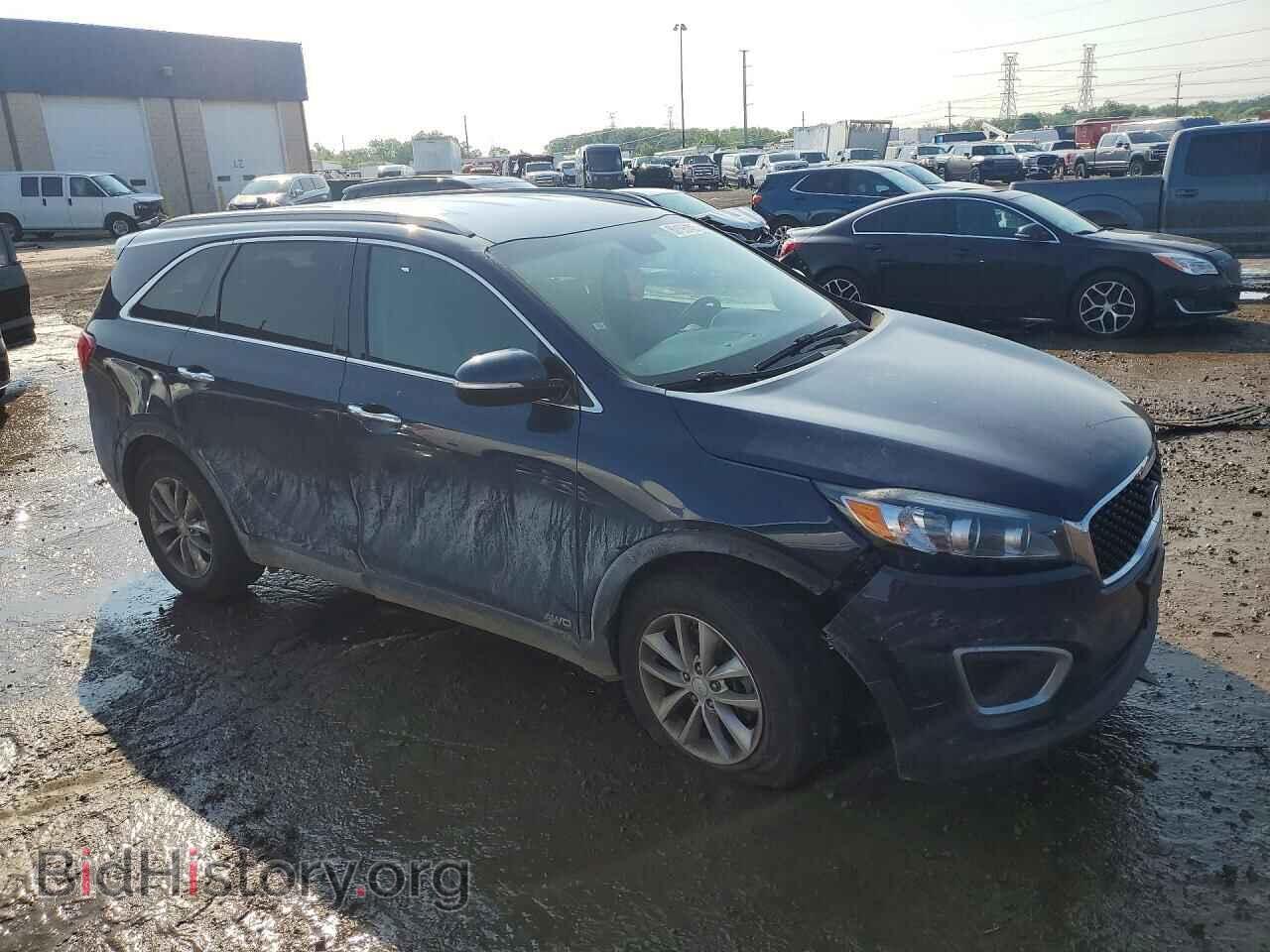 2017 KIA SORENTO - VIN: 5XYPGDA34HG201741 - Photo 4
