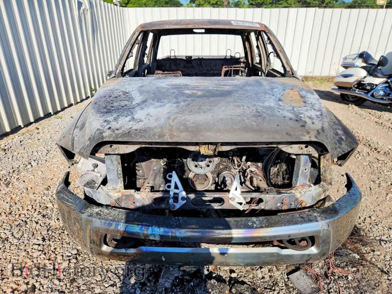 2014 RAM 2500 - VIN: 3C6TR4HT4EG327987 - Photo 5
