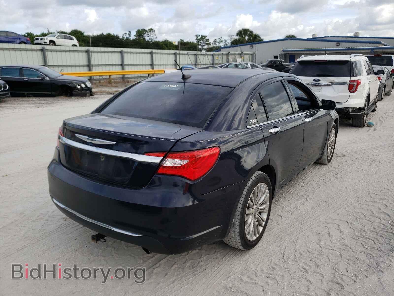 2012 CHRYSLER 200 - VIN: 1C3CCBCG6CN140056 - Фото 4