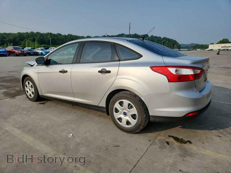 2012 Ford FOCUS (VIN 1FAHP3E29CL447641) — photo 2 of 14