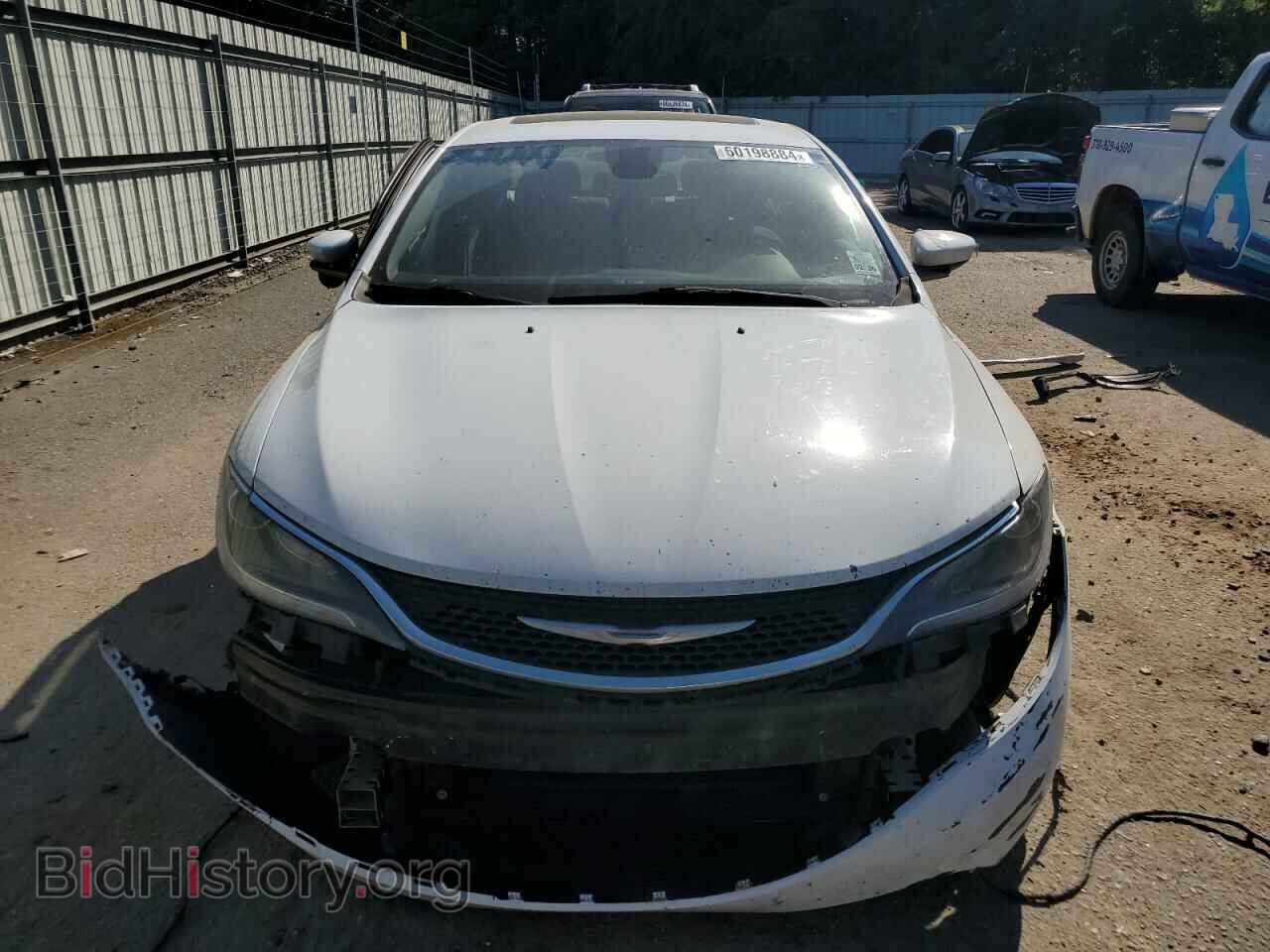 2016 CHRYSLER 200 - VIN: 1C3CCCAB7GN111491 - Фото 5