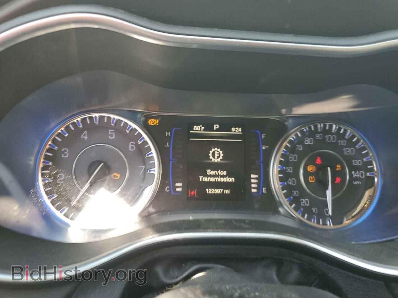 2016 CHRYSLER 200 - VIN: 1C3CCCAB7GN111491 - Фото 9
