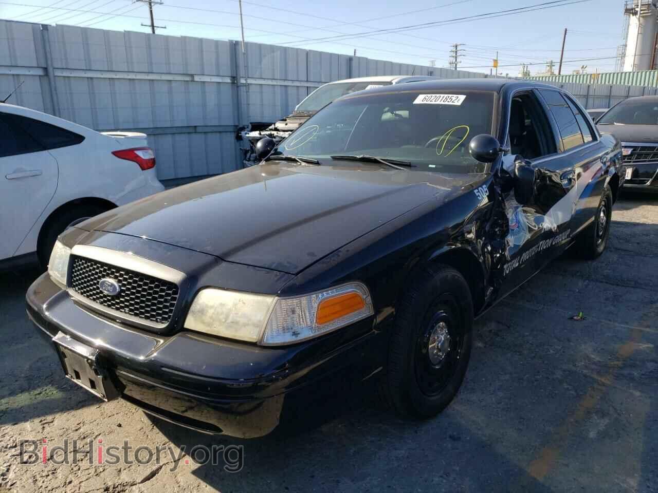 2011 FORD CROWN VIC - VIN: 2FABP7BV6BX182626 - Фото 2