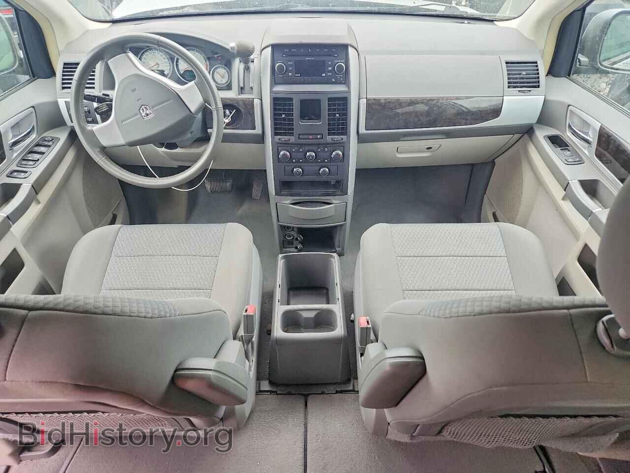 2010 DODGE CARAVAN - VIN: 2D4RN5D17AR134717 - Фото 8