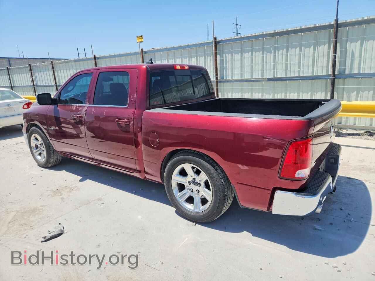 2019 RAM 1500 - VIN: 1C6RR6LT2KS604864 - Фото 2
