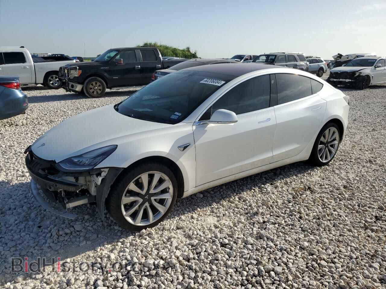Фотография 5YJ3E1EA0JF169735 - TESLA MODEL 3 2018