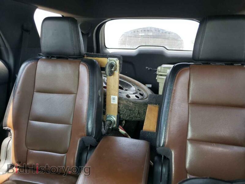 2011 Ford EXPLORER (VIN 1FMHK8F84BGA56683) — фото 10 из 13