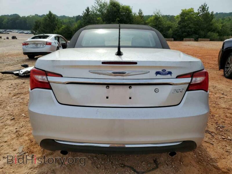 2012 Chrysler 200 (VIN 1C3BCBEG6CN233426) — photo 6 of 14