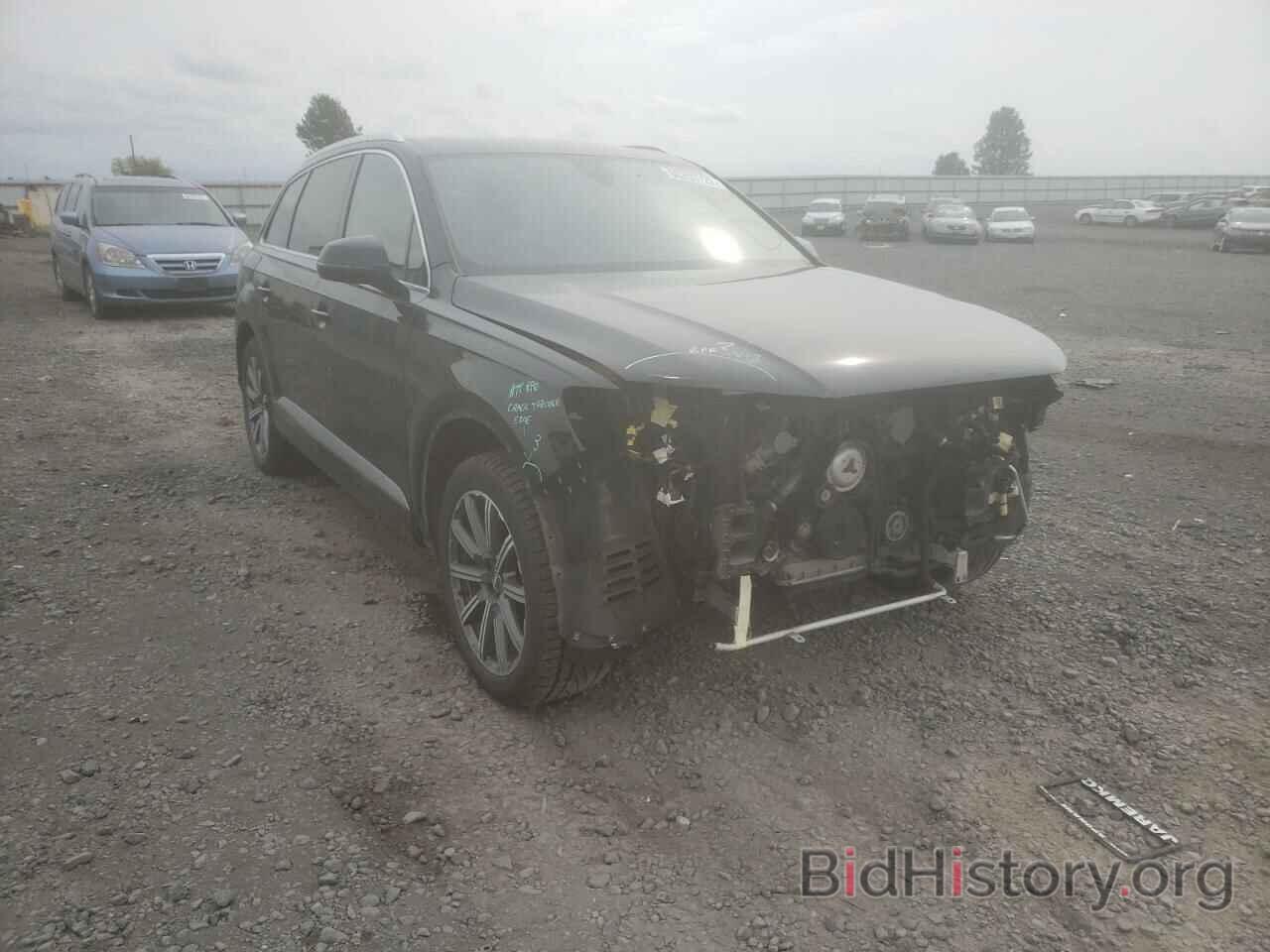 Фотография WA1LAAF7XHD047135 - AUDI Q7 2017