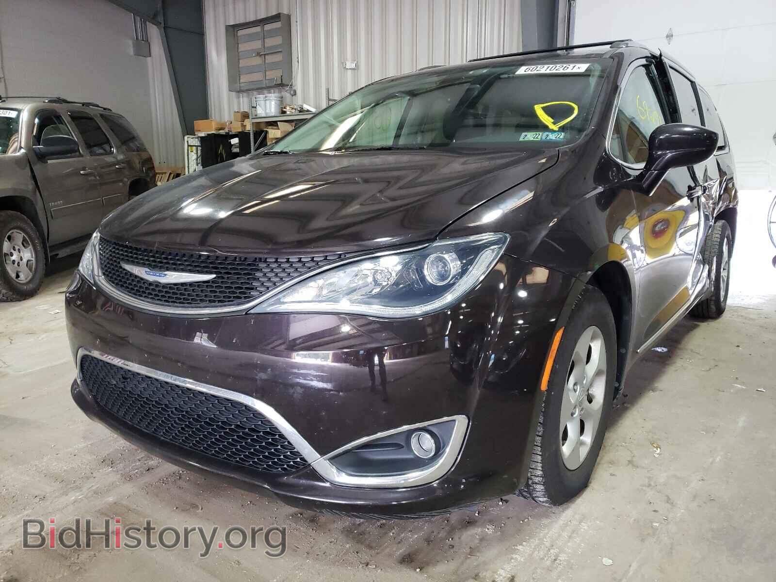 2017 CHRYSLER PACIFICA - VIN: 2C4RC1EG6HR734010 - Photo 2